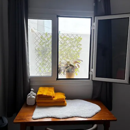 Bed & Breakfast Amanecer Isleno Habitaciones, Private In A Shared 3-bedroom In Arrecife, Lanzarote Arrecife (Lanzarote)