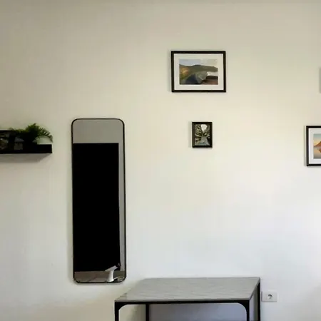 Bed & Breakfast Amanecer Isleno Habitaciones, Private In A Shared 3-bedroom In Arrecife, Lanzarote